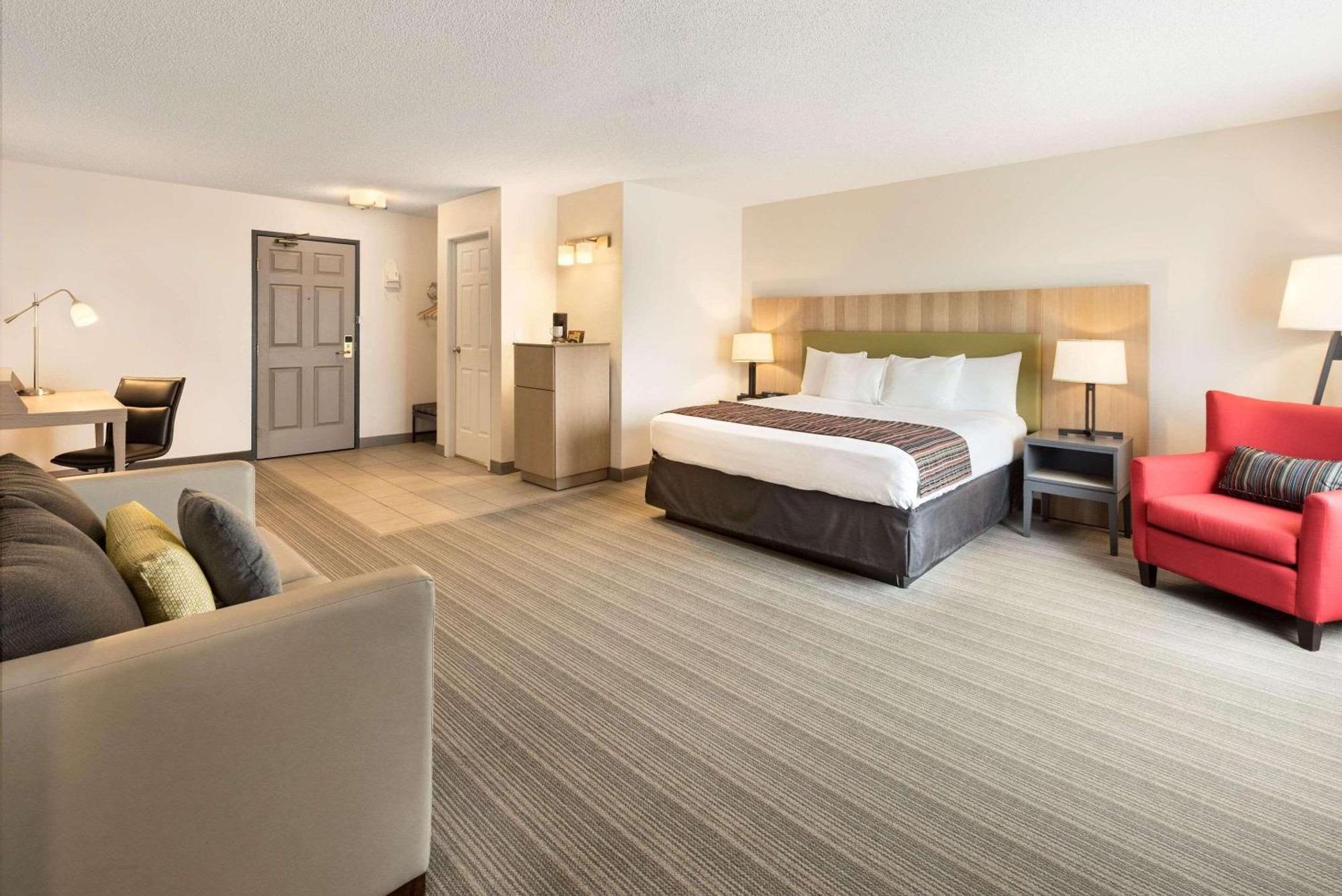 Country Inn & Suites By Radisson, Chippewa Falls, Wi Eksteriør billede